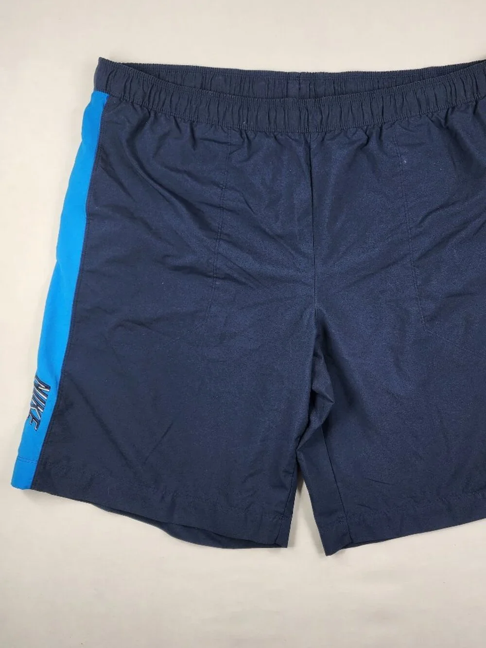Nike Mens XXL Blue Swim Trunks Shorts Pockets Athletic Drawstring Stretch